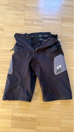 Bike Shorts O'Neal schwarz Grösse 32 neuwertig