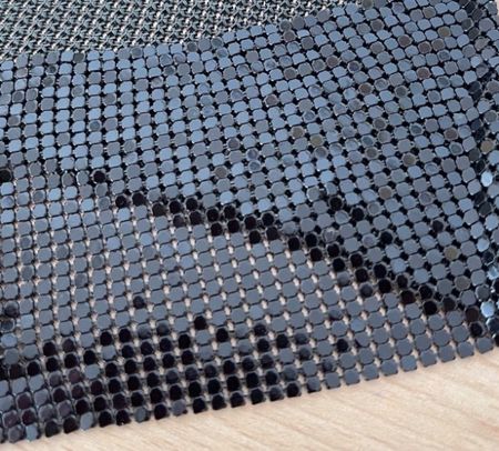 Gürtel Kravatte 130x8cm/NP160CHF Metall Schwarz