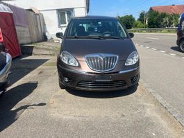 Lancia Muso 1.4 l 16 V