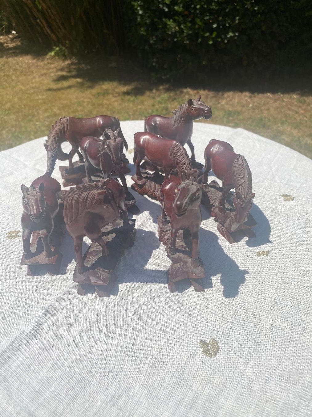 Figurines: Holzpferde handgeschnitzt 8 Stk. – D'occasion à Wettingen par inf_ch9b 1