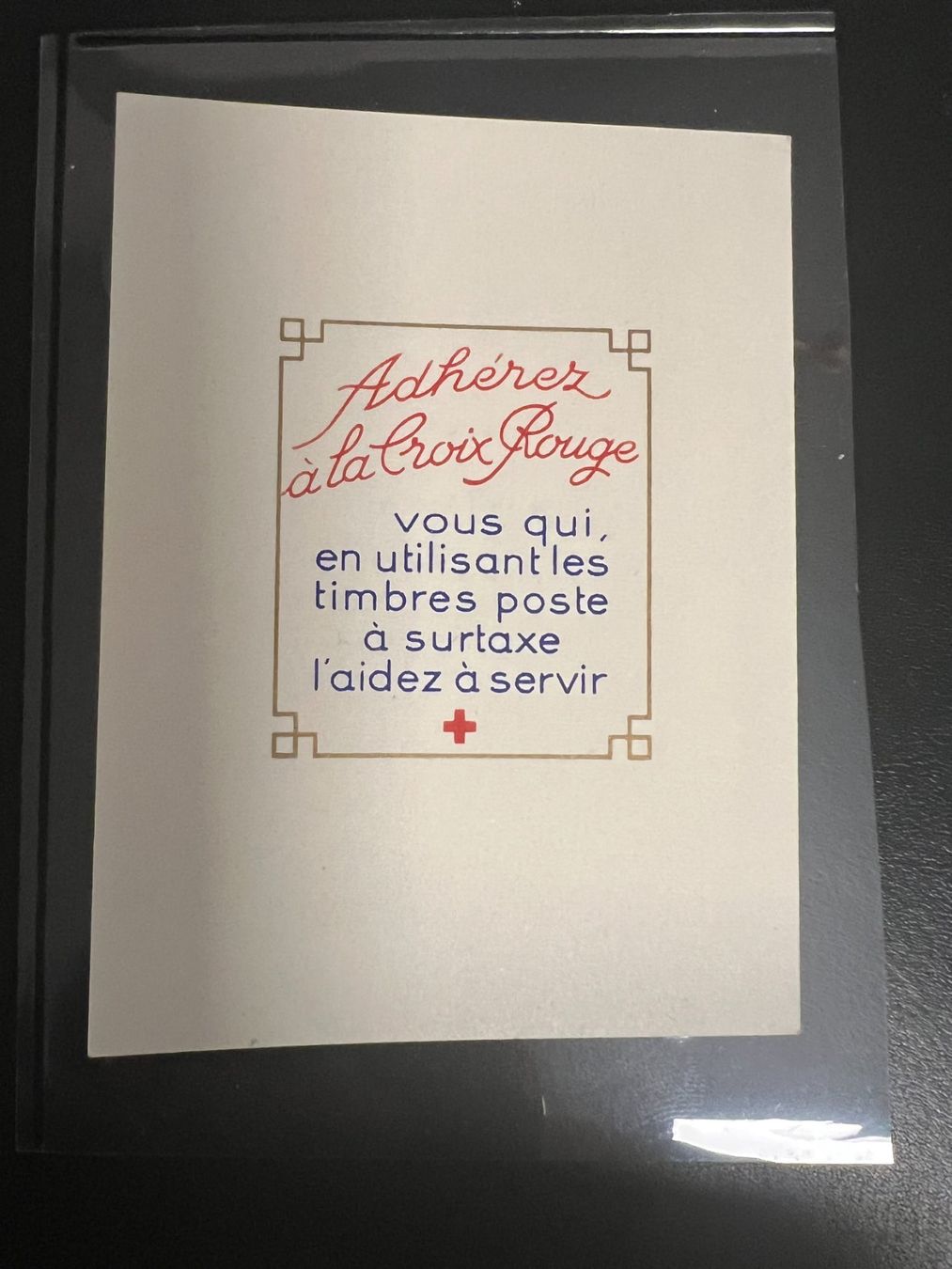 Tutti i francobolli: () Carnet Croix-Rouge 1953 (num. Y&T 2002) – Nuovo e nell'imballaggio originale da Lausanne venduto da ffhoud 1