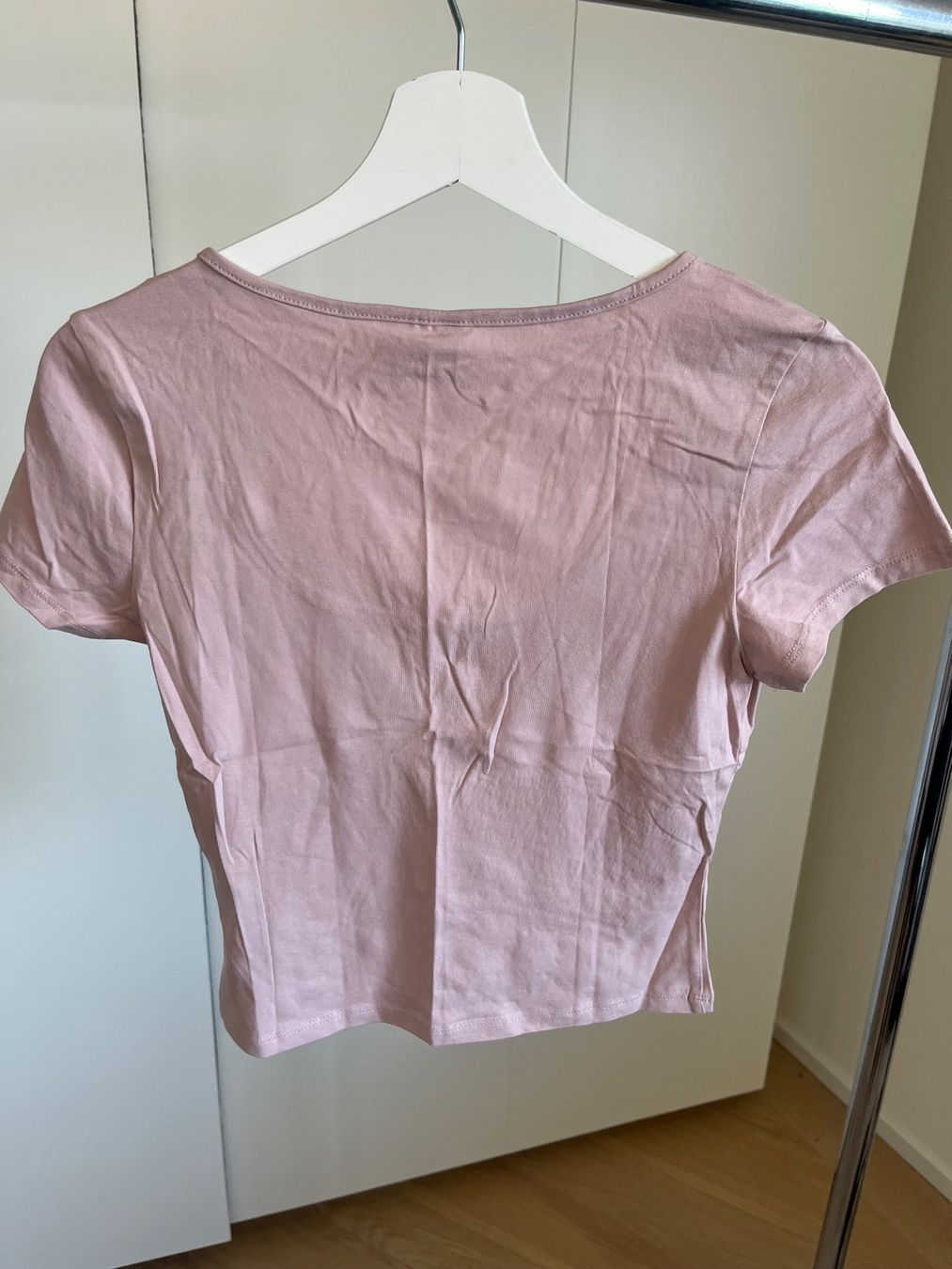 H&M T-Shirts: H&M Divided T-Shirt, Gr. M, Rosa – Neu (gemäss Beschreibung) aus Zürich von Estelle_C 1
