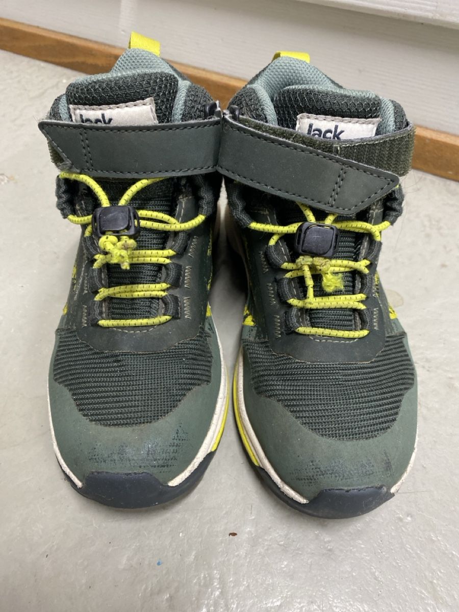 Jack Wolfskin Scarpe per ragazzi: Wanderschuh Jack Wolfskin gr. 32 – Usato da Winterthur venduto da menura 1
