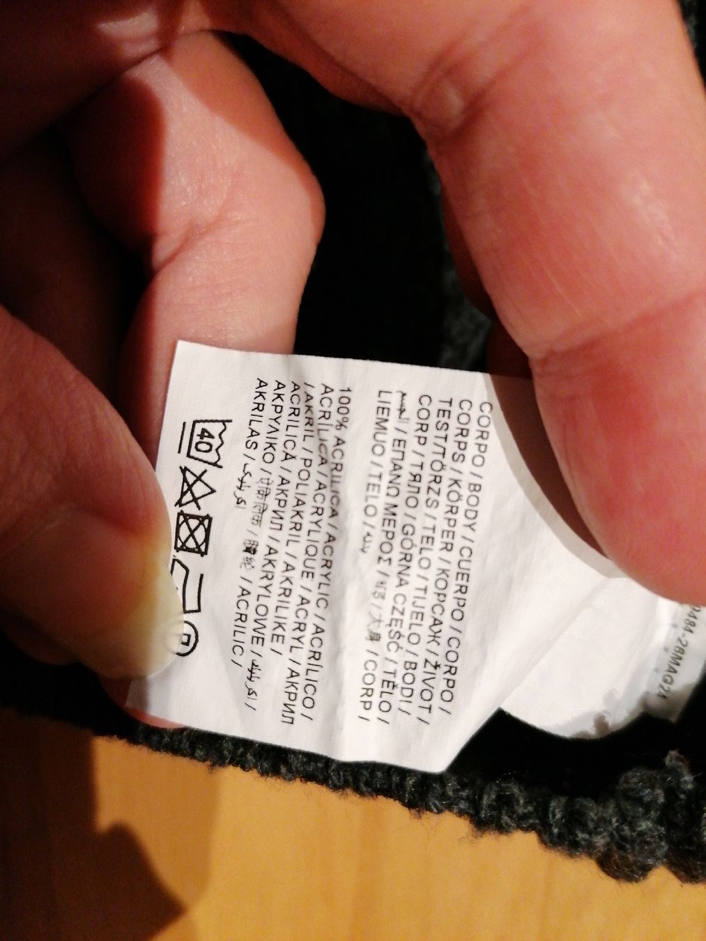 Maglioni & Felpe: Pullover, Gr. 122 – Usato da Büttikon AG venduto da Amineah 2