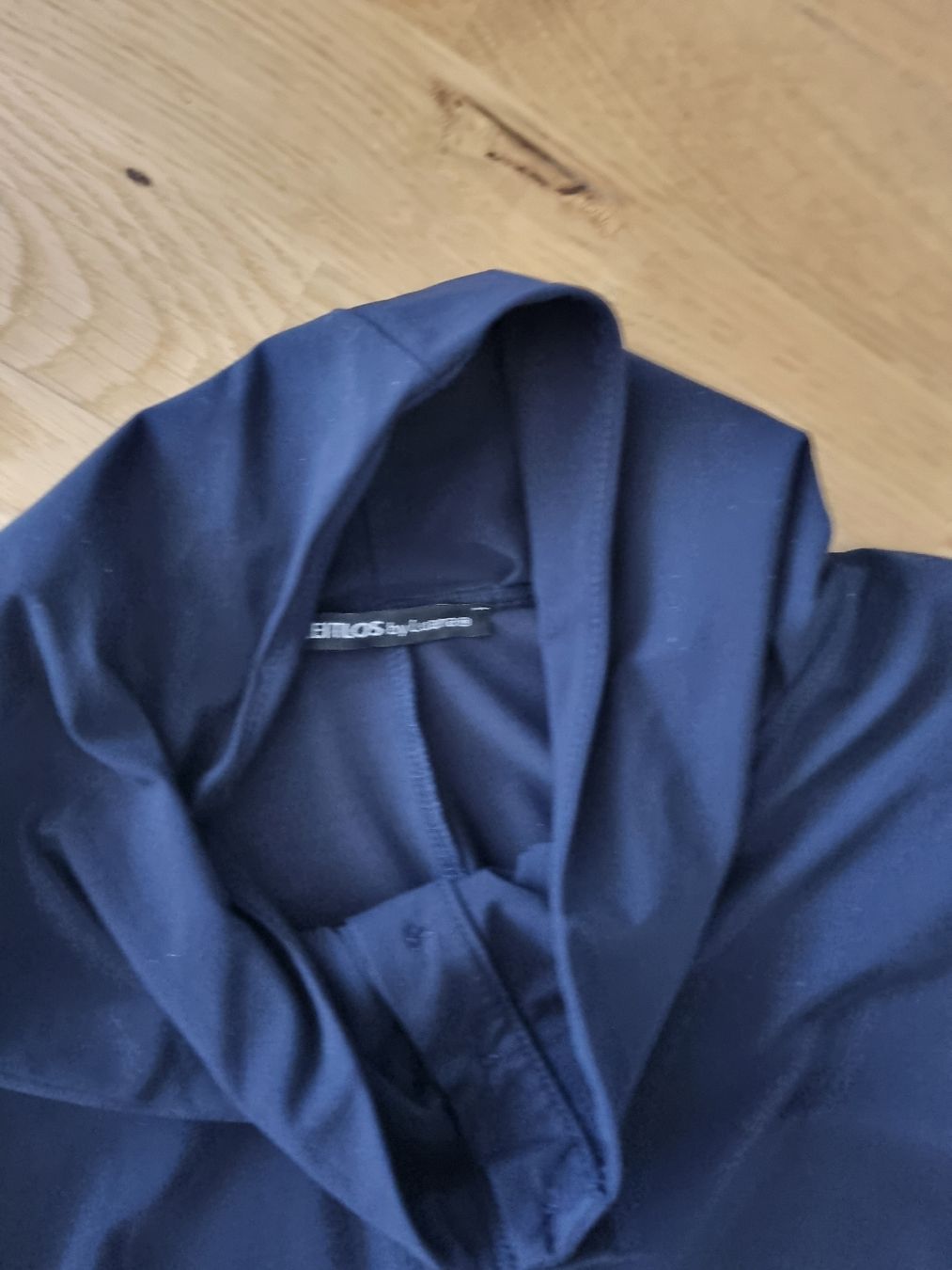 Robes: Zeitlos bei Luana – D'occasion à Bern par Ana0144 1