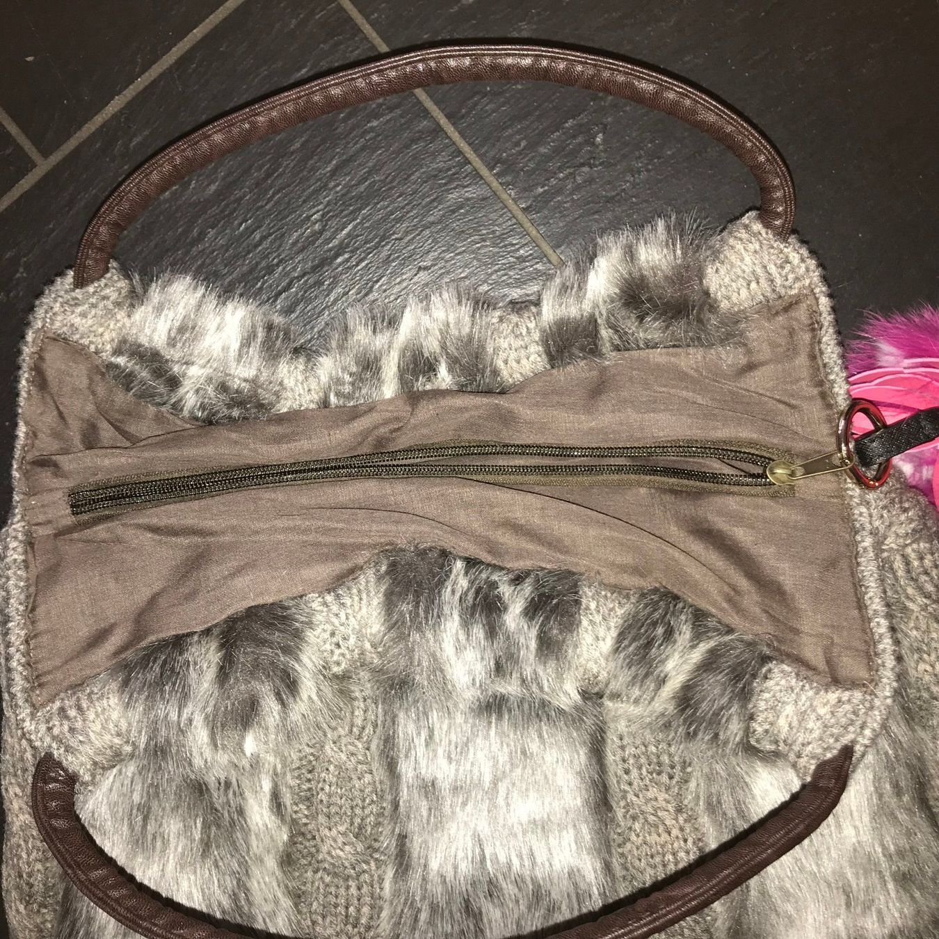 Sacs femmes: Kunstfelltasche – D'occasion à Zumikon par Uranus88 1