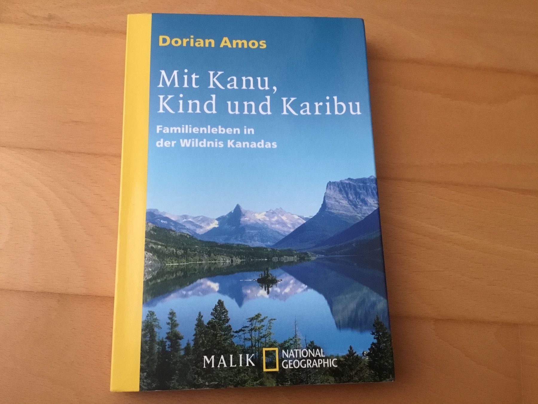 Libri: Mit Kanu, Kind und Karibu, Dorian Amos – Usato da Kerzers venduto da Georges3210