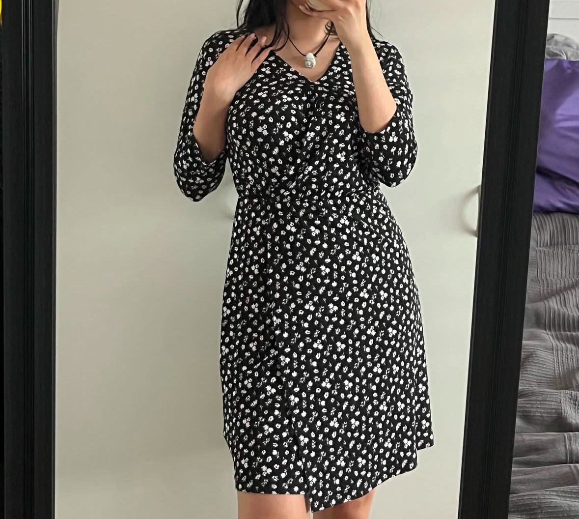 Vestiti: Robe d'été noire à fleurs blanches taille S – Usato da Montreux venduto da m.mlkstn 1