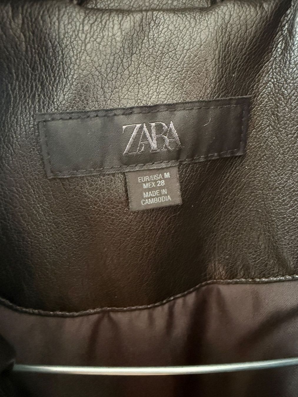 Zara Giacche: Bomberjacke aus Kunstleder – Usato da Castel San Pietro venduto da Cabbio33 2