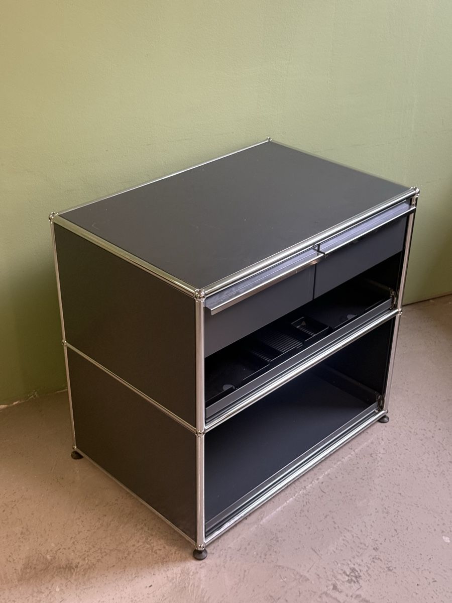 USM Eléments de bureau: USM Haller Anthrazit – D'occasion à Glattbrugg par q-aderdesign 2
