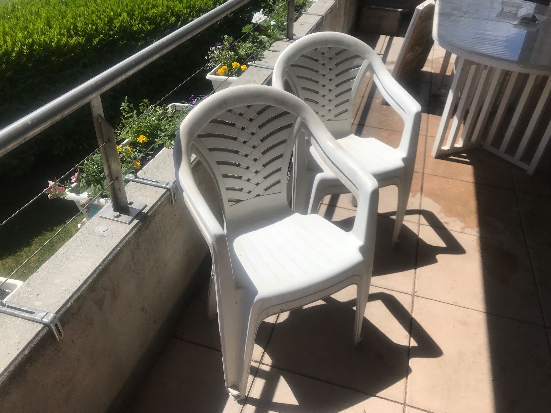 Tischset: Table et chaises de jardin – Gebraucht aus Aclens von MERINETTE 2