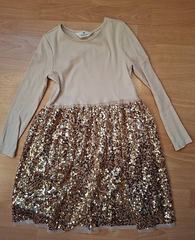Kleider & Röcke: Mädchen Glitzer-Kleid, gold, Grösse: 134 – Gebraucht aus Wangen SZ von coni2204_10