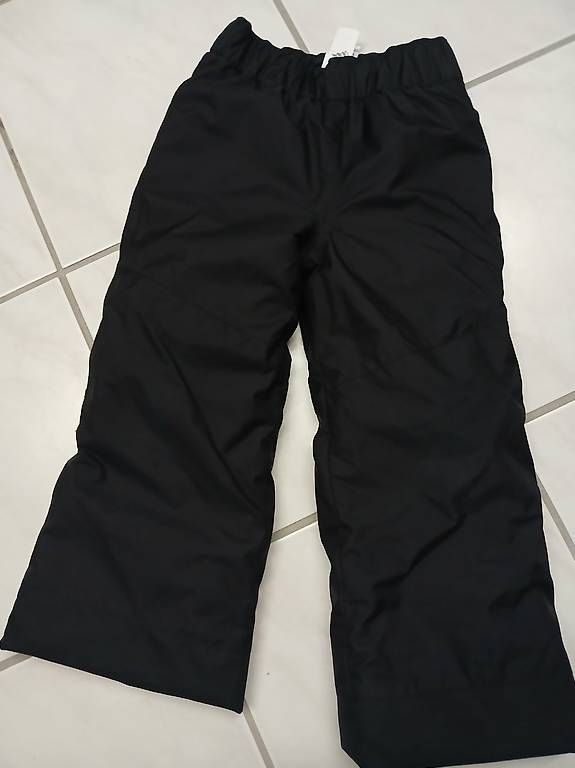Decathlon Pantaloni: Skihose decathlon Gr 104/110 – Usato da Münchwilen TG venduto da miwirz