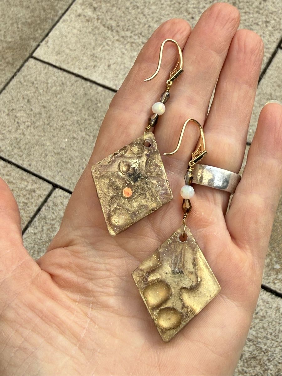 Orecchini pendenti & Orecchini a lobo: Butterblümchen, Opal Ohrringe NEU – Nuovo e nell'imballaggio originale da Basel venduto da Chili007 3