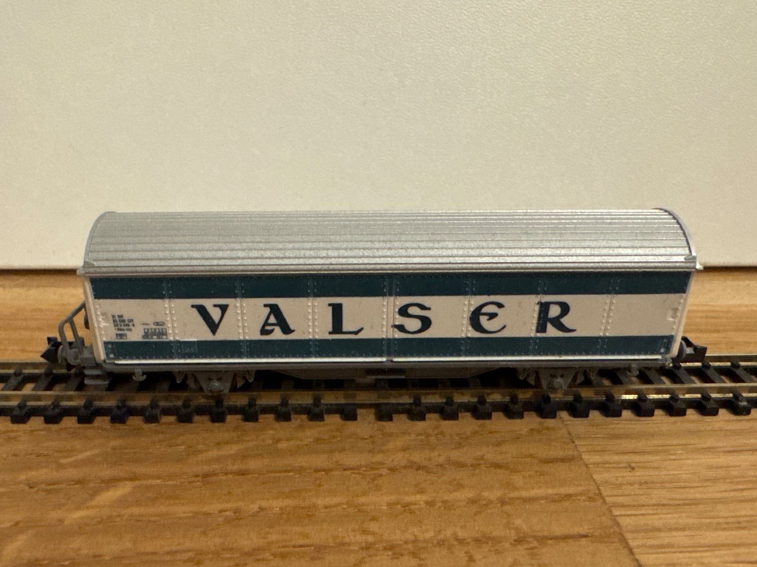 Roco Modellini di ferrovie: Roco SBB Güterwagen "Valser“ – Nuovo (secondo la descrizione) da Schlierbach venduto da Look8