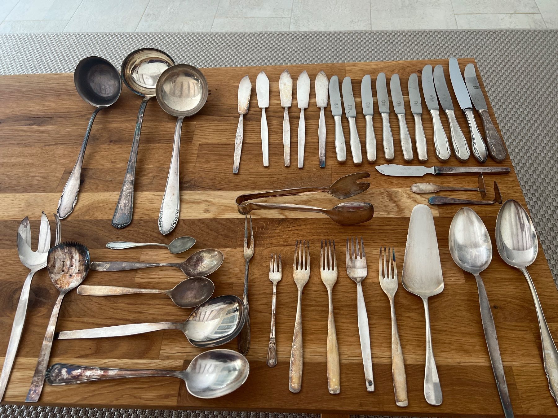 Set di posate: Silber Besteck – Usato da Cham venduto da 4Buy01
