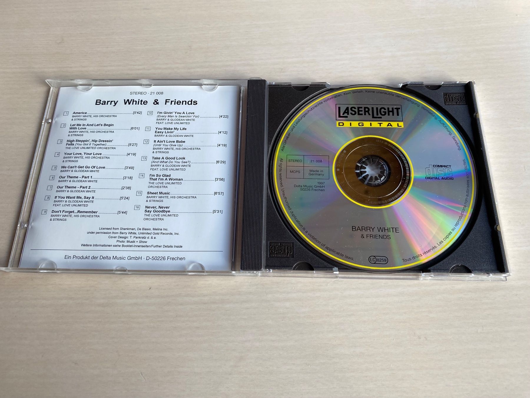 CD: Barry White & Friends CD 1997 – Usato da Oberried Brienz venduto da Chyara 2