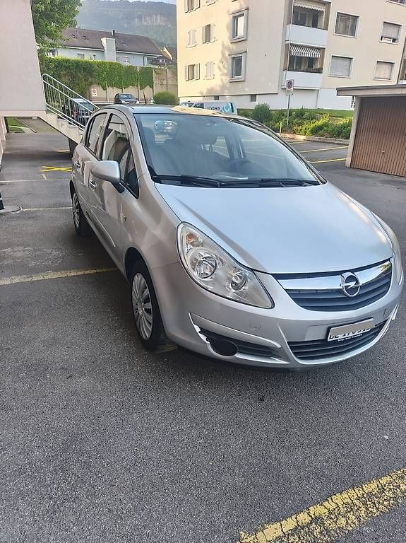 Autos: Opel Corsa D 1.4 Benzin  – D'occasion à Wiedlisbach par Tomika02 1