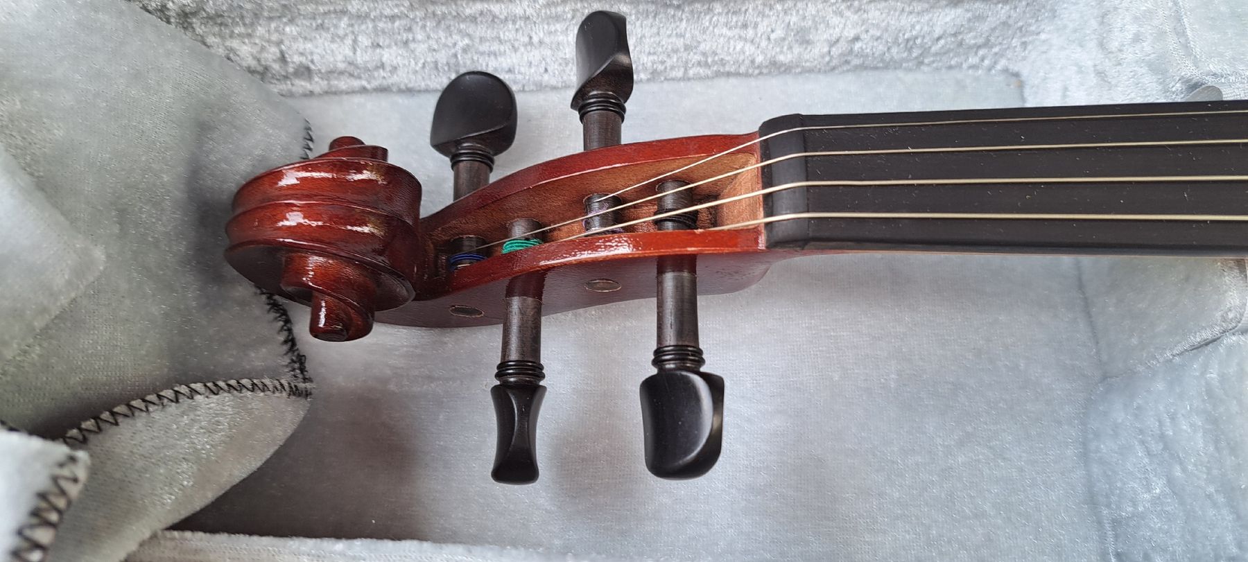 Thomann Musikinstrumente: Schülergeige | Violine – Neu (gemäss Beschreibung) aus Ennetbaden von Rosen1 2