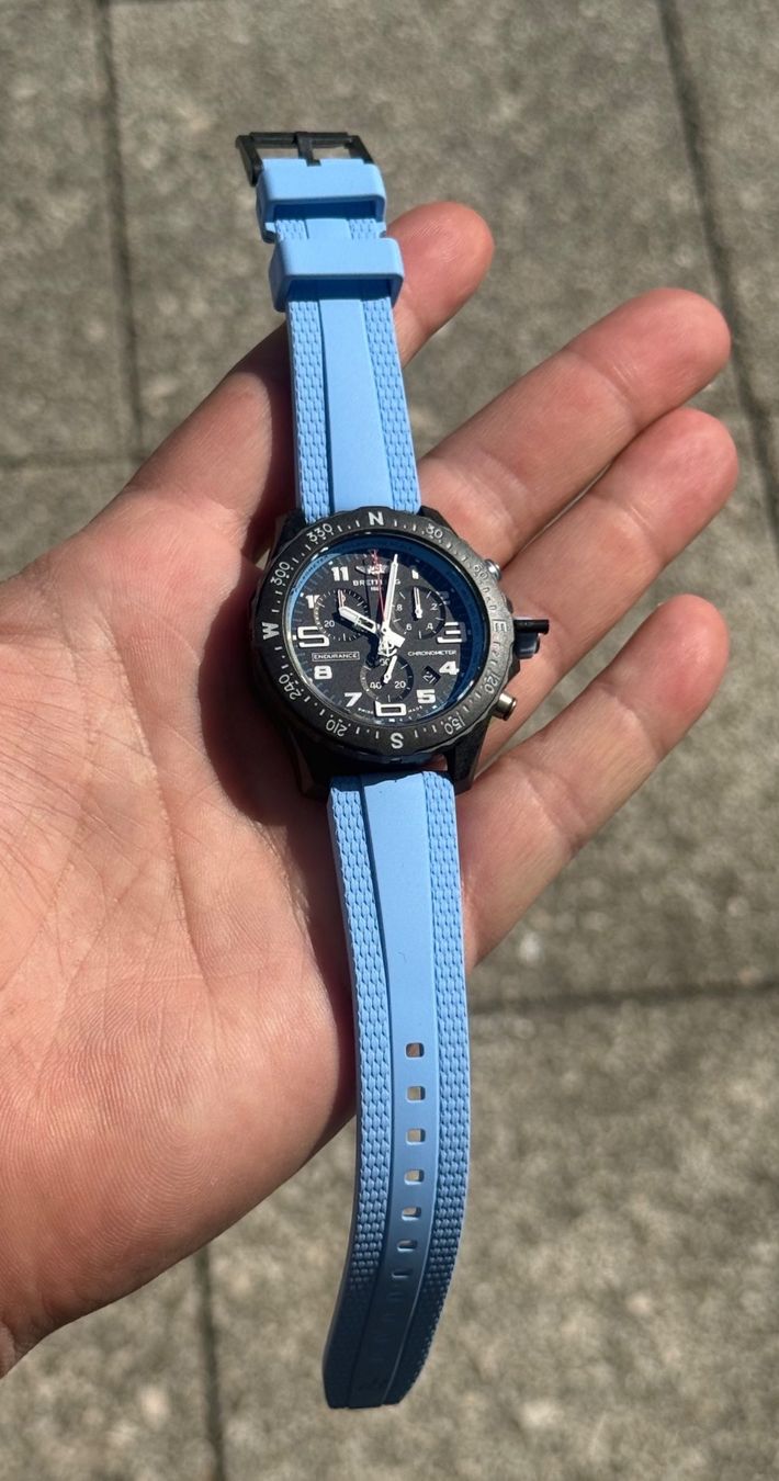 Breitling Orologi: Breitling Endurance Pro 38  2026 Ref X83310281B1S1 – Nuovo e nell'imballaggio originale da Adlikon b.Regensdf venduto da GPITIME 4