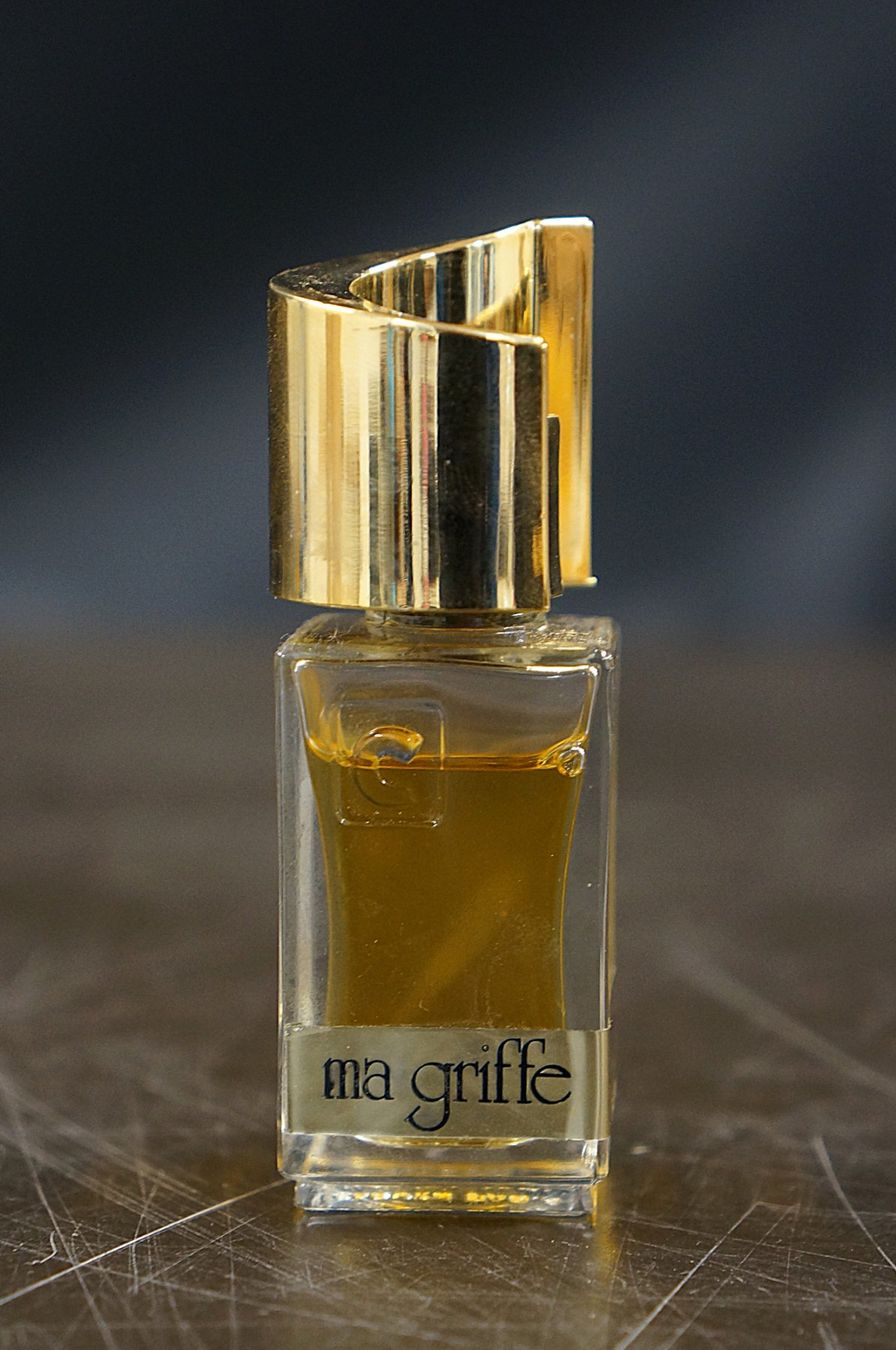 Profumi & Eau de Toilette: Carven- Ma Griffe Vintage Parfüm – Usato da Basel venduto da bk_brockibasel