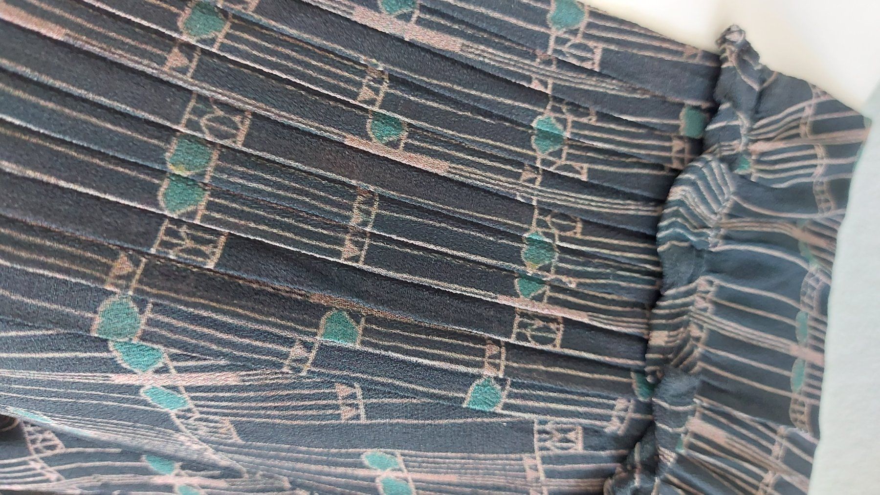 Nile Vestiti: Nile Kleid gr,S – Nuovo (secondo la descrizione) da langenthal venduto da rundholz7 2