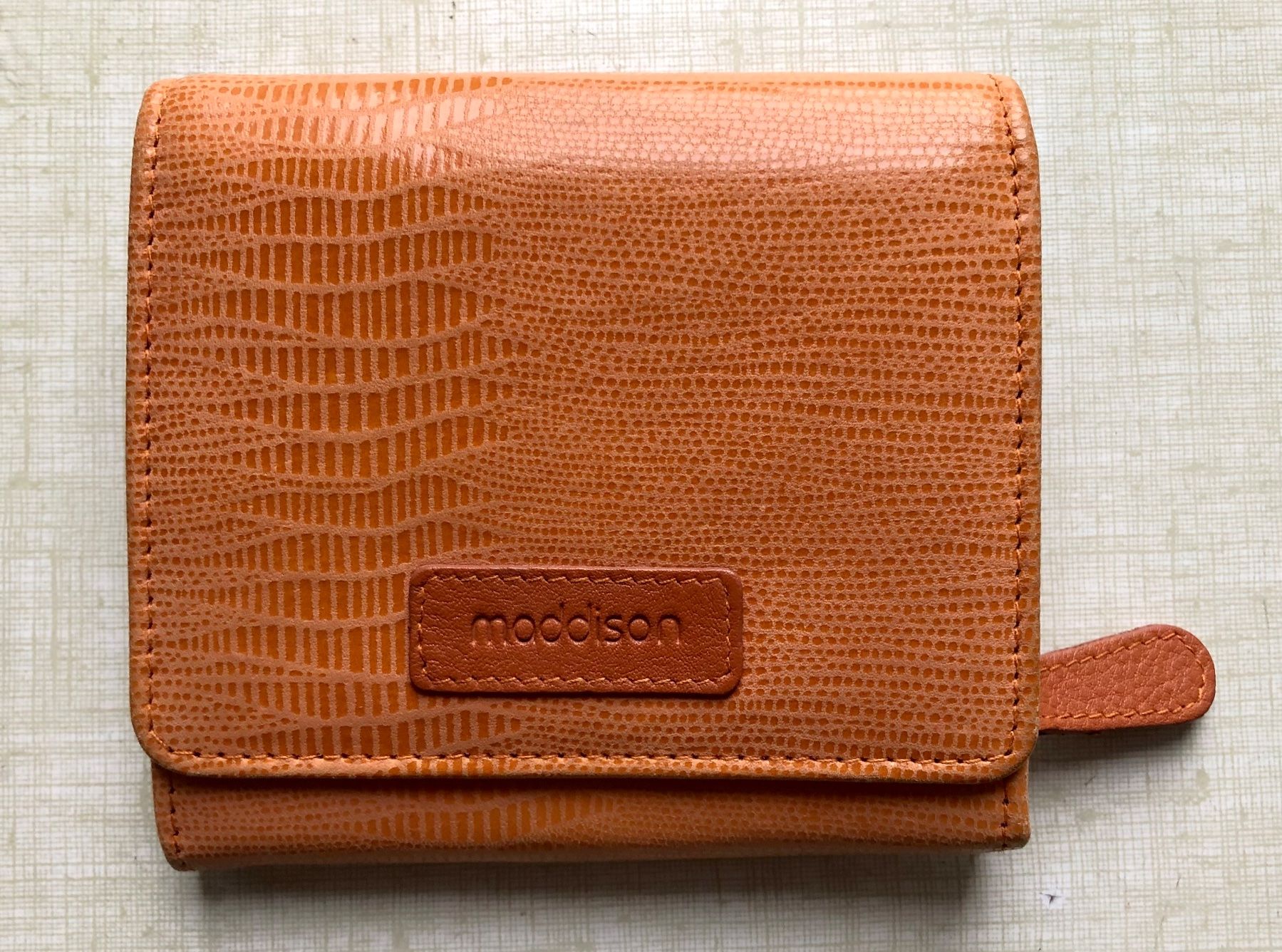Portamonete: Porte monnaie en cuir maddison – Usato da Le Crêt-p-Semsales venduto da staglione69