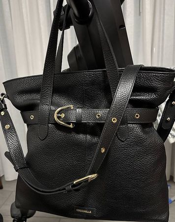 Sac en cuir couleur noir 