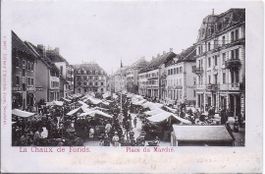 CHAUX-de-FONDS, place du marché en relief