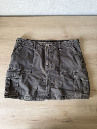 BERSHKA MINI CARGO SKIRT