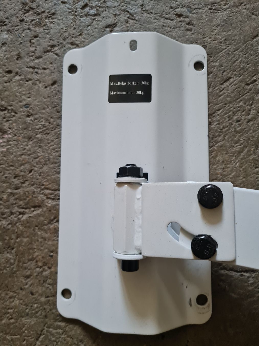 Fixations: wall mount for speakers/ Wandhalterung für Lautsprecher – D'occasion à Titterten par mro_2csc 1