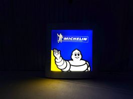 Insegna Michelin