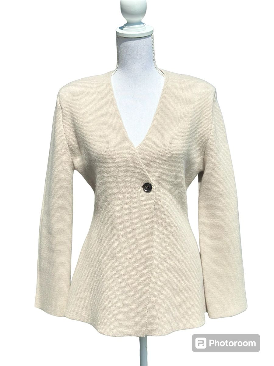 Zara Jacken: 🍂🍁💦☔️… Strickjacke Gr.M NEU – Neu und originalverpackt aus Zufikon von Modestil365