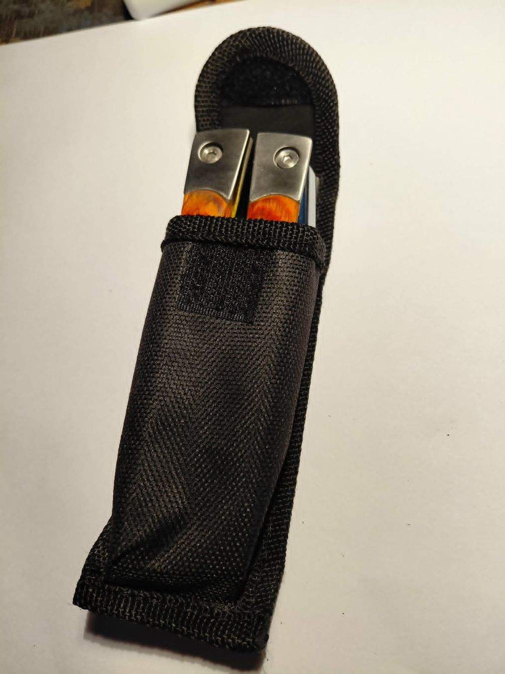 Coltelli tascabile: Das Profi-Multitool stark und massiv ‪/ + LED LAMPE – Nuovo e nell'imballaggio originale da Minusio venduto da graziano11 8