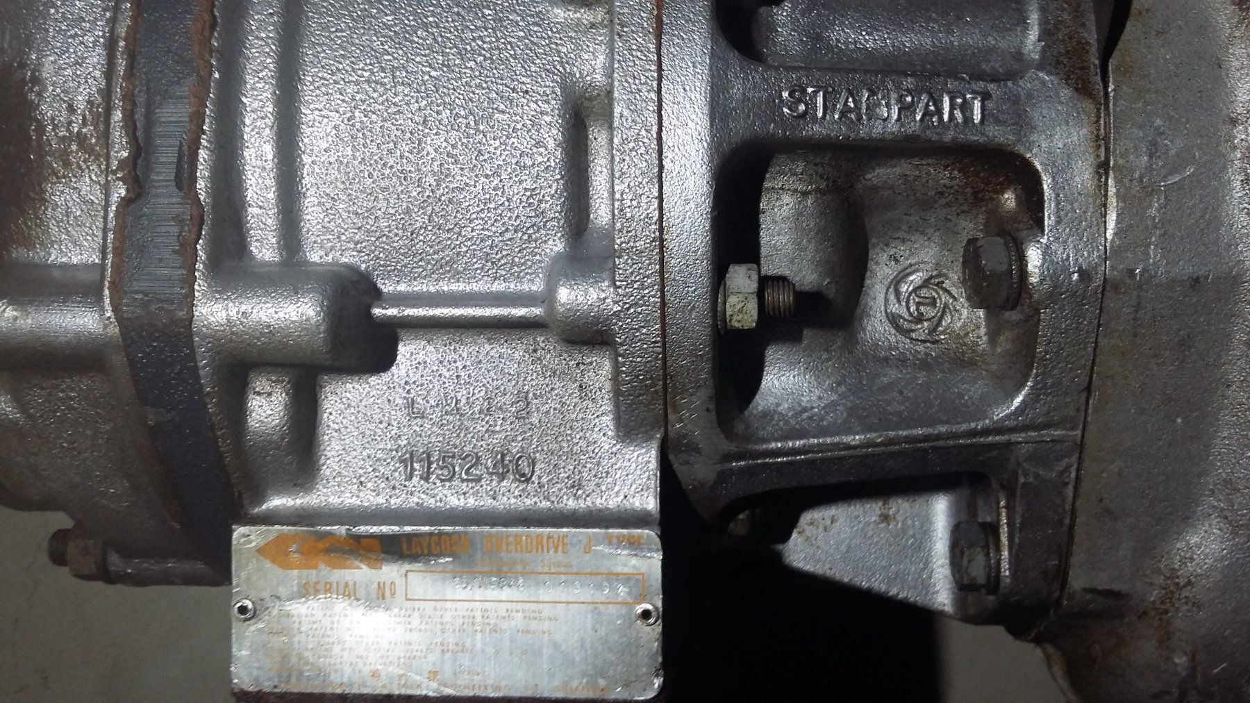 Triumph Tutti pezzi di ricambio auto: Oldtimer Overdrive Getriebe kompl. Triumph Dolomite TR usw. – Usato da Dulliken venduto da Dullikenlerchclassic 4