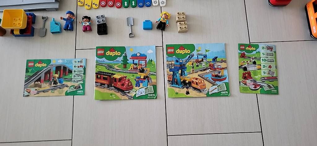 Kit di costruzioni: 2 trains electriques Duplo Lego, 4 kits complets  – Nuovo e nell'imballaggio originale da Rennaz venduto da pyrostyle 3