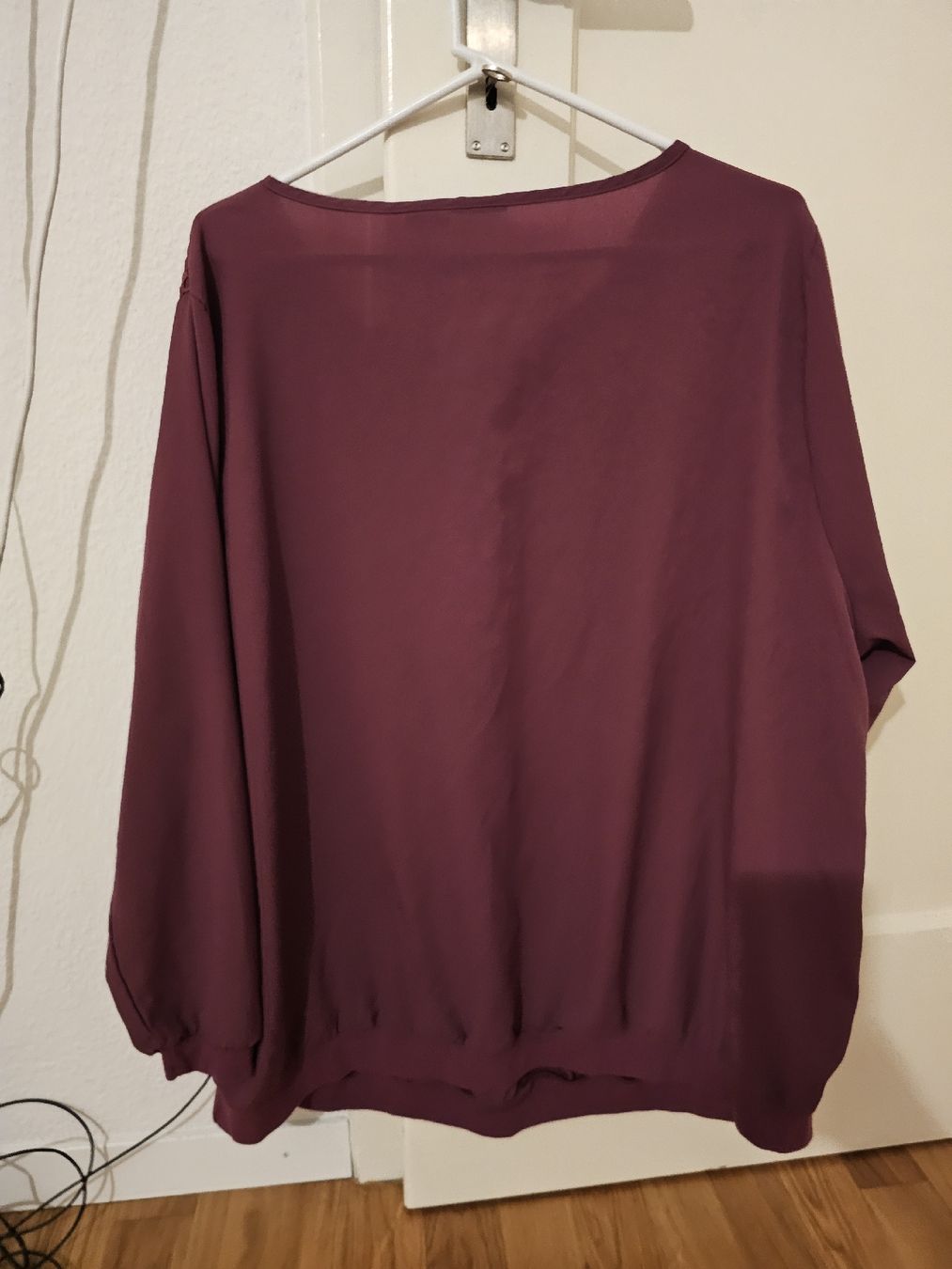 Top: Bluse bordeaux Dressin, taille 54/56 – Nuovo (secondo la descrizione) da Tecknau venduto da Anadias 4