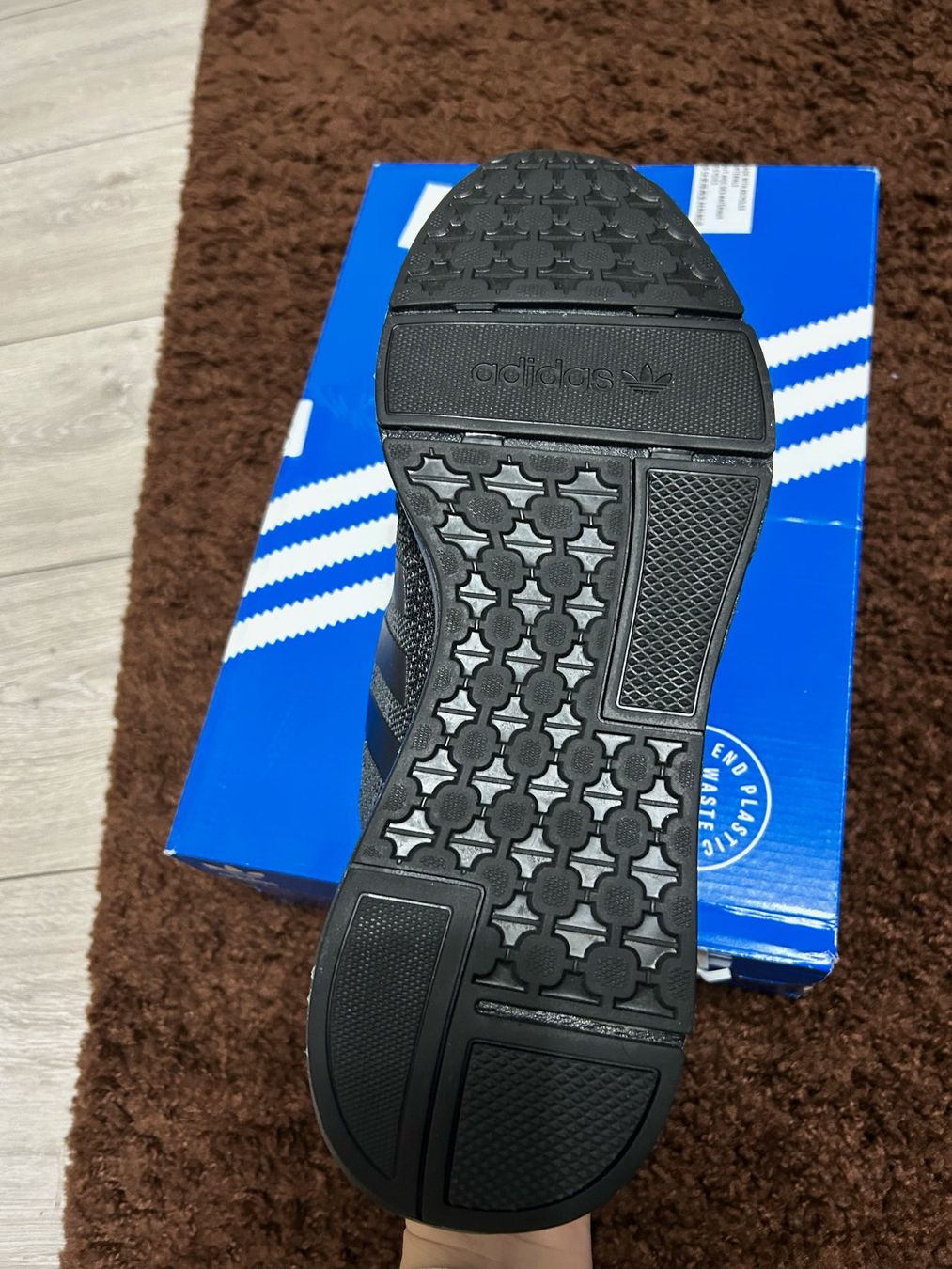 Scarpe da uomo: adidas Swift Run 22 45 1/3 – Nuovo (secondo la descrizione) da Urdorf venduto da Wolda3 1