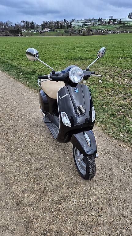 Piaggio Strada: PIAGGIO Vespa 50 LX2 – Usato da Pfäffikon ZH venduto da jul_tw9b