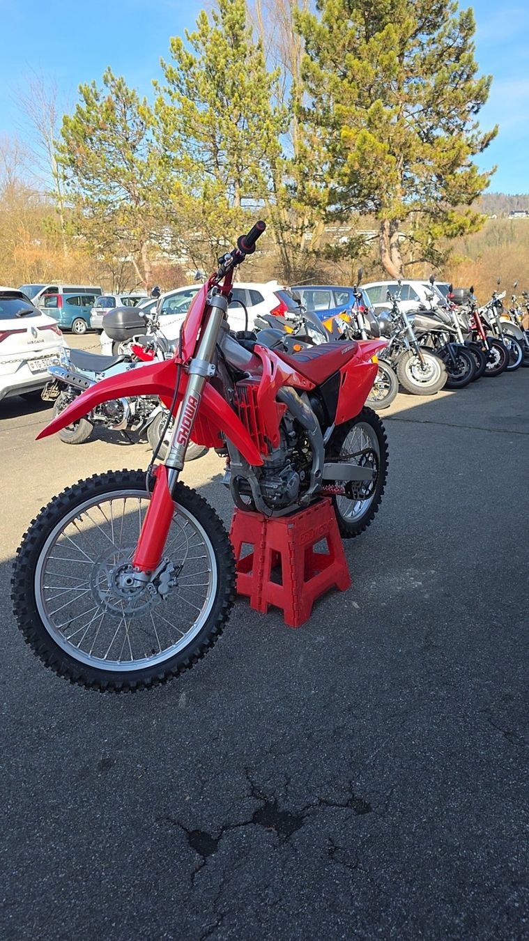 Honda Enduro: Honda CRF450R – Usato da Weinfelden venduto da Volvogel60 3