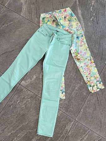 2 Paar Hosen, Gr. 34/26