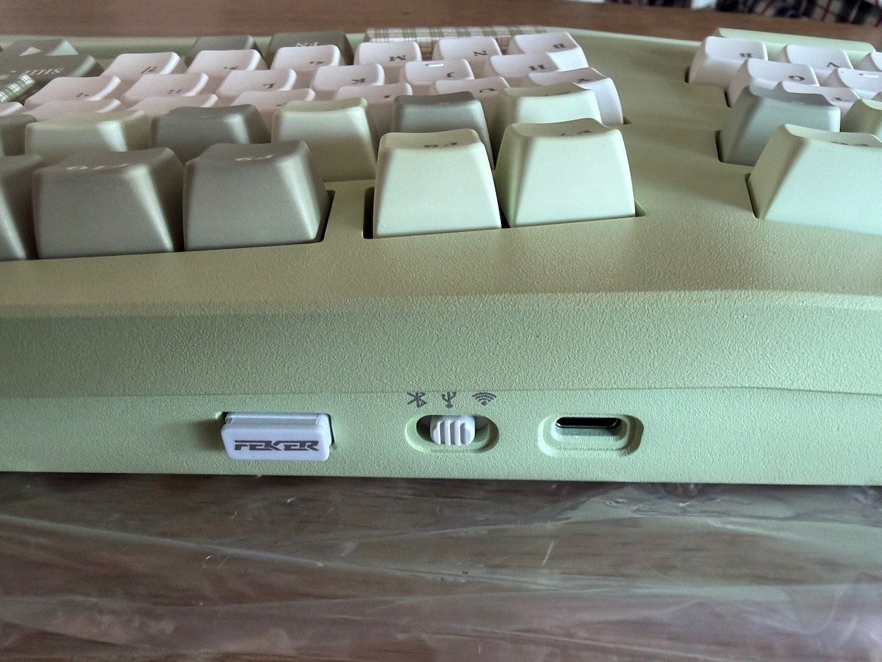 Tastiere: FEKER Alice 75 Mechanical Keyboard – Nuovo e nell'imballaggio originale da Gebenstorf venduto da doomedsardines 3