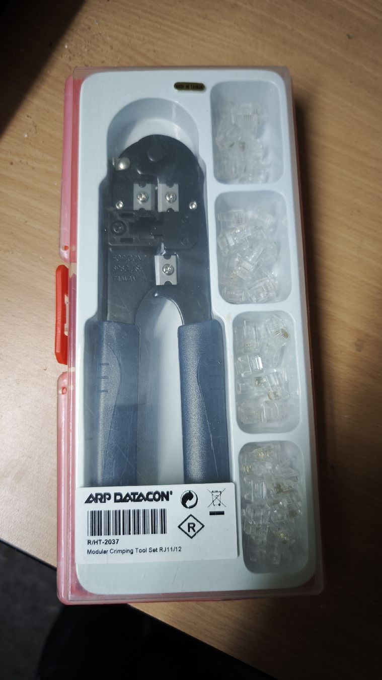 Tutti gli attrezzi: Crimping Zange Tool Set RJ11/12 – Usato da Oberburg venduto da Zovi 2