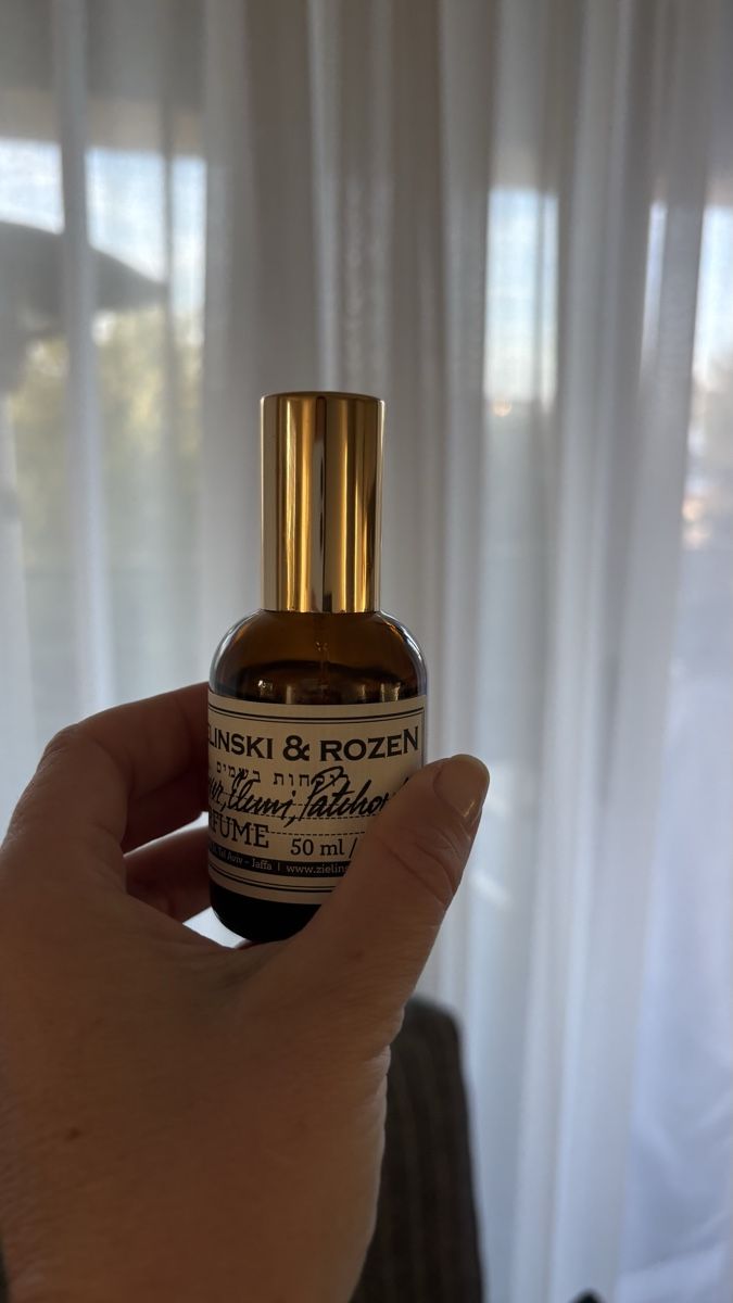 Profumi & Eau de Toilette: Zelinski & Rouen vétiver elemi patchouli 50ml – Usato da Pully venduto da Sell_it_all 1