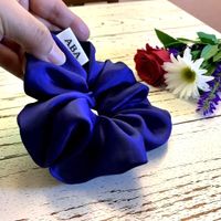 Seide Scrunchie - Königsblaue - Elegant - Handgemachte -Neu!