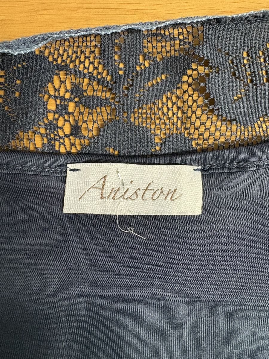 Robes: Vestito Aniston con inserti in pizzo – D'occasion à S. Antonino par LIKA91 2