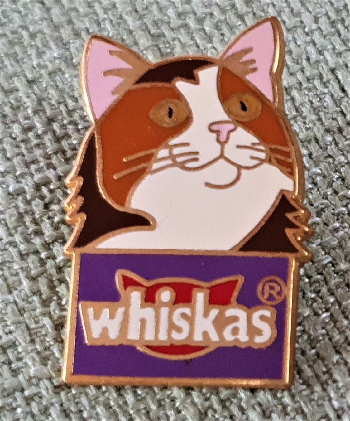 Placchette & Badge: D605 - Pin Whiskas Katze 2 – Usato da Reinach BL venduto da Boston-Verkauf