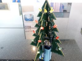Weihnachtsbäumchen elektrisch Höhe 13cm mit 9V Batterie