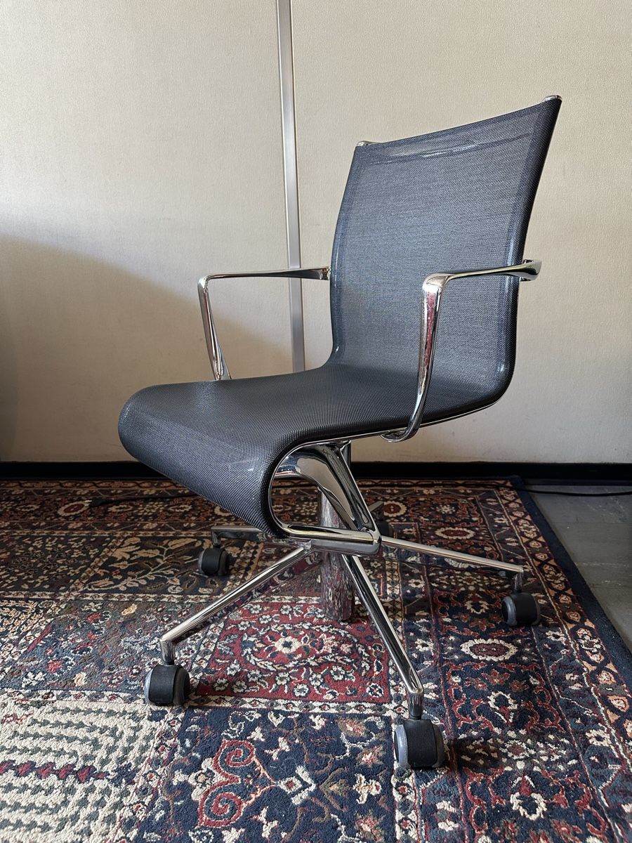 Alias Sedie: Alias Rollingframe 434 Bürostuhl Made in Italy – Usato da Bern venduto da Gemischtwarenshop