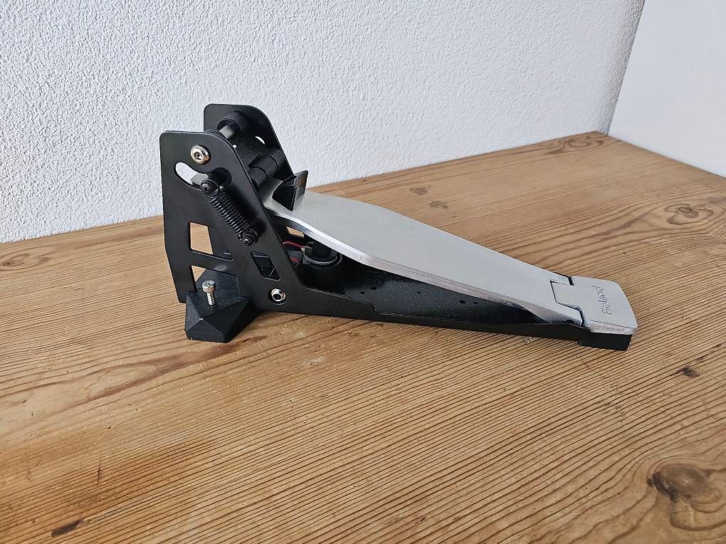 Roland Instruments de musique: Roland KT-9 Kick Trigger Pedal – D'occasion à Schaffhausen par wch24